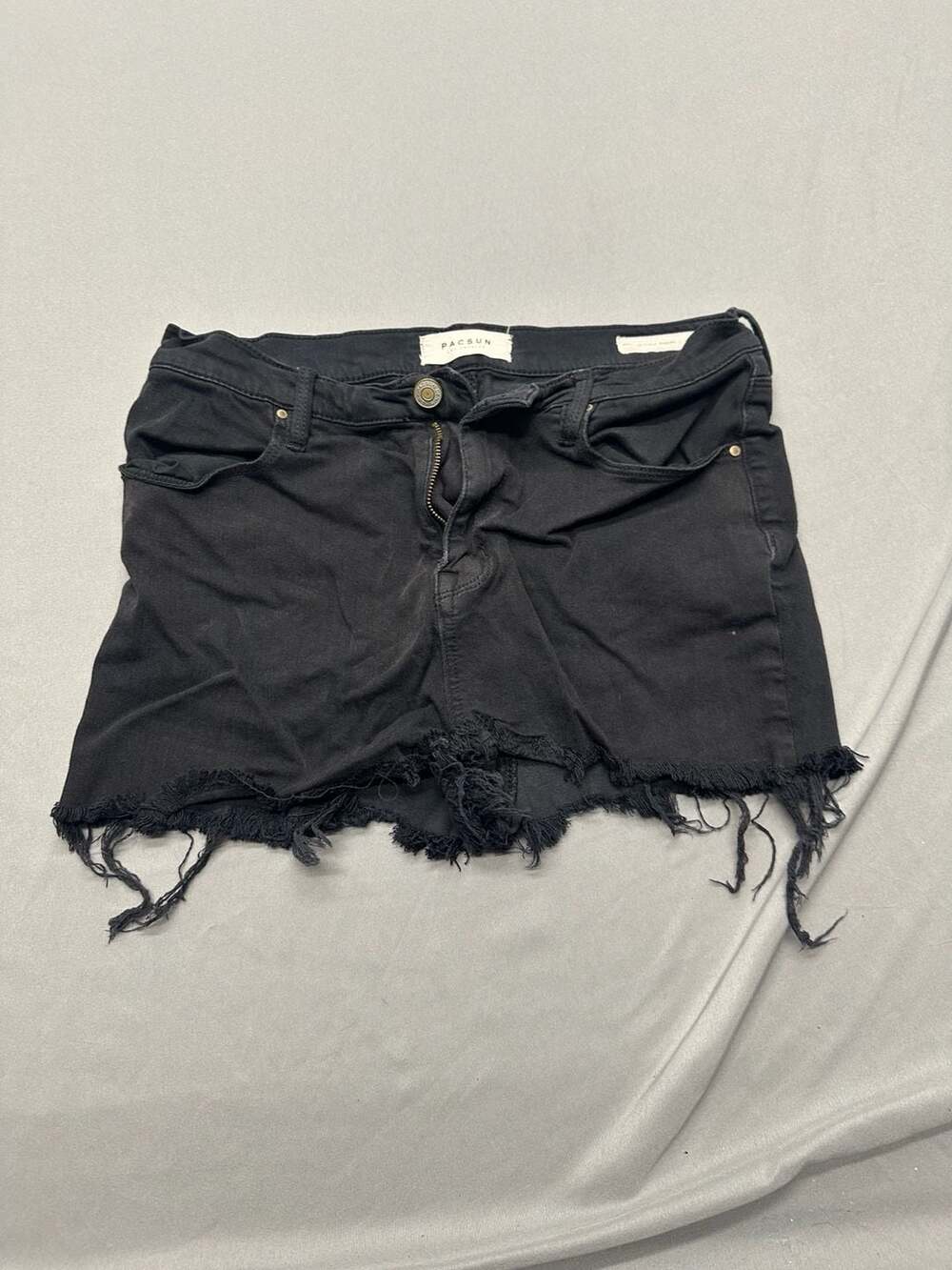 Pacsun Los Angeles High-Rise Ankle  Black Cut-Off Denim Shorts Size 29